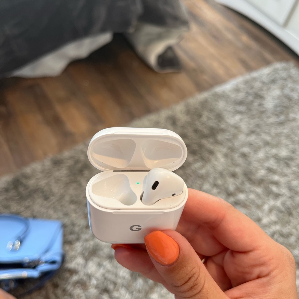 Single Airpod (Right)